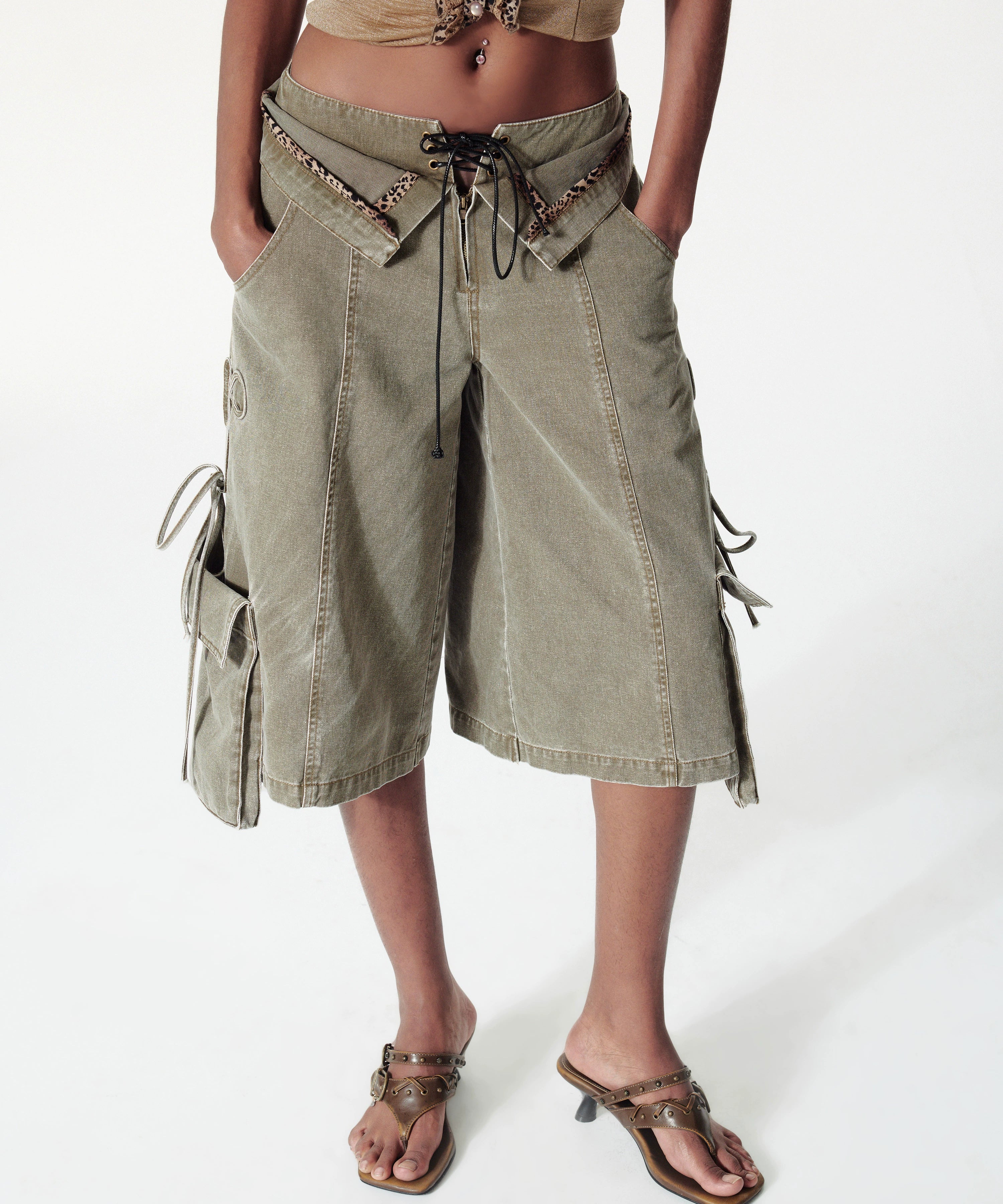 2th Desire复古解构洗水双腰头绑带豹纹撞色条工装感宽松中裤女