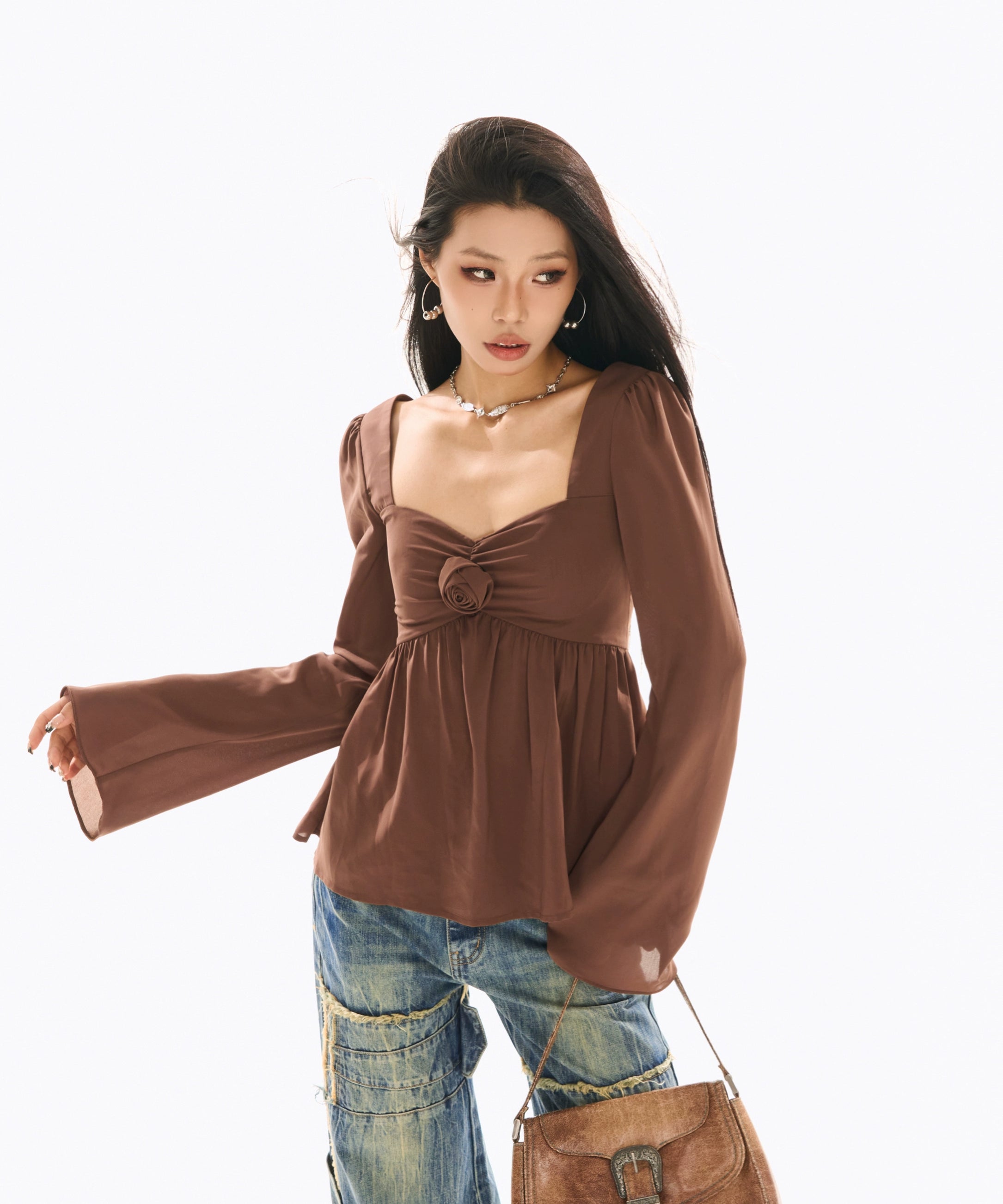 野生zerocircle红色法式别致小衫女春辣妹小众显瘦花朵喇叭袖上衣